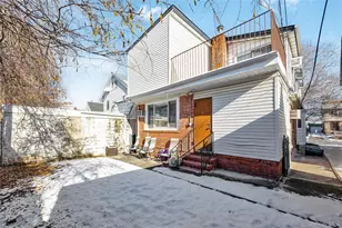 70-42 173rd St, Fresh Meadows, NY 11365 - Photo 25