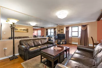99-11 60 Ave #5D, Corona, NY 11368 - Photo 7