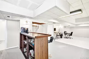 106 Wellford Rd, White Plains, NY 10607 - Photo 21