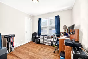 106 Wellford Rd, White Plains, NY 10607 - Photo 15