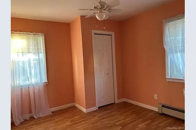 70 E Beverly Parkway, Valley Stream, NY 11580 - Photo 15