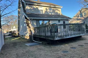 70 E Beverly Pkwy, Valley Stream, NY 11580 - Photo 5