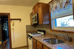 70 E Beverly Pkwy, Valley Stream, NY 11580 - Photo 9