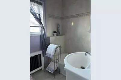 70 E Beverly Parkway, Valley Stream, NY 11580 - Photo 19