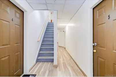 1256 North Avenue #17, Beacon, NY 12508 - Photo 3