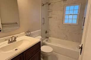 956 Cherry Ln, Floral Park, NY 11001 - Photo 5