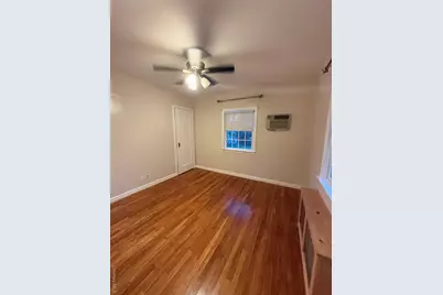 956 Cherry Lane, Floral Park, NY 11001 - Photo 11