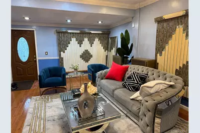 10736 109th Street, Richmond Hill, NY 11419 - Photo 5