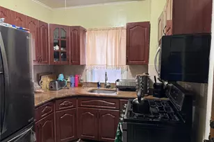 107-36 109th St, Richmond Hill, NY 11419 - Photo 7