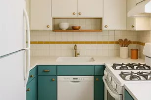 245 E 25th St, New York, NY 10010 - Photo 7