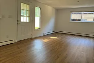 46 W Lane Dr, Plainview, NY 11803 - Photo 19