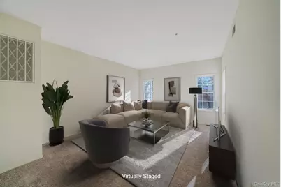 11 Cranberry Circle, Medford, NY 11763 - Photo 9