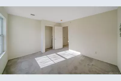 11 Cranberry Circle, Medford, NY 11763 - Photo 25