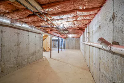 11 Cranberry Circle, Medford, NY 11763 - Photo 35