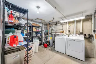 346 Victory Dr, Ronkonkoma, NY 11779 - Photo 35