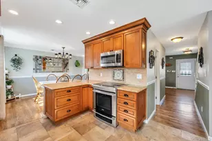 346 Victory Dr, Ronkonkoma, NY 11779 - Photo 15