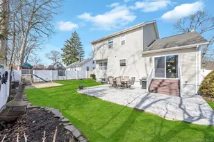 346 Victory Dr, Ronkonkoma, NY 11779 - Photo 37