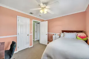 346 Victory Dr, Ronkonkoma, NY 11779 - Photo 25