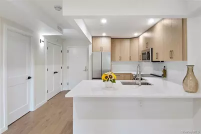 348 Main Street #3C, New Rochelle, NY 10801 - Photo 1