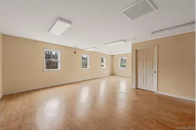 1360 Montauk Highway, Mastic, NY 11950 - Photo 11