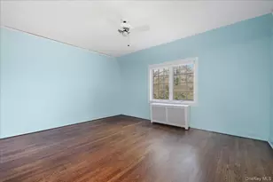 40 Franklin Ct, Garden City, NY 11530 - Photo 17