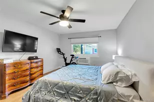 40 4 Street W, Patchogue, NY 11772 - Photo 15