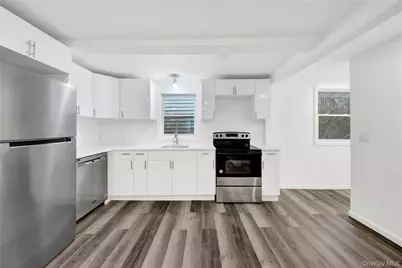 103 N Pierpont Avenue, Newburgh, NY 12550 - Photo 3