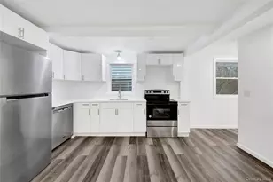 103 N Pierpont Ave, Newburgh, NY 12550 - Photo 3