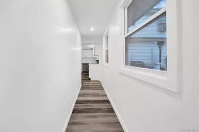 103 N Pierpont Avenue, Newburgh, NY 12550 - Photo 13