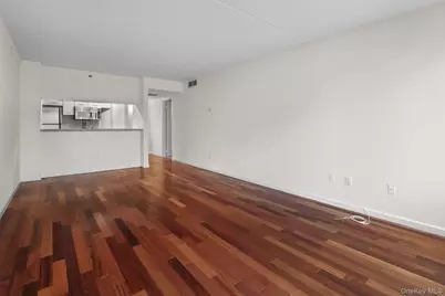 4 Martine Avenue #PH118, White Plains, NY 10606 - Photo 5