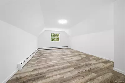 188 W End Avenue, Shirley, NY 11967 - Photo 19