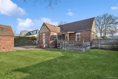 41 Goldenrod Avenue, Franklin Square, NY 11010 - Photo 31