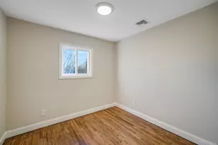 12 Chelmsford Dr, Wheatley Heights, NY 11798 - Photo 17