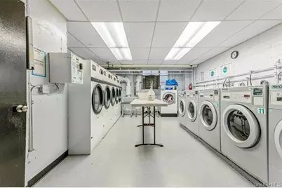 405 E 63 #3E, New York, NY 10065 - Photo 5