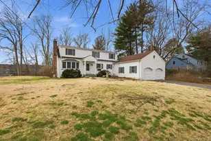 80 Roaring Brook Rd, Chappaqua, NY 10514 - Photo 3