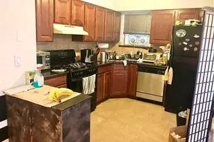 1619 70th St, Brooklyn, NY 11204 - Photo 5