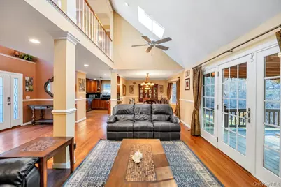 20 Tulip Court, Moriches, NY 11955 - Photo 15