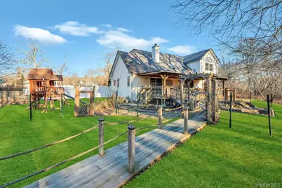 20 Tulip Court, Moriches, NY 11955 - Photo 5