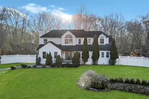 20 Tulip Ct, Moriches, NY 11955 - Photo 3