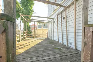 84-21 120th St, Richmond Hill, NY 11418 - Photo 27