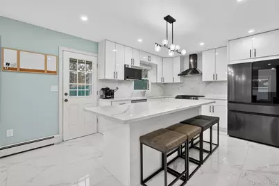 21 Green Avenue, Valley Cottage, NY 10989 - Photo 11