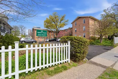 25 Trinity Place #2k, New Rochelle, NY 10805 - Photo 1