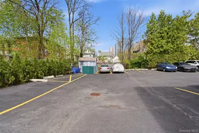 25 Trinity Place #2k, New Rochelle, NY 10805 - Photo 21