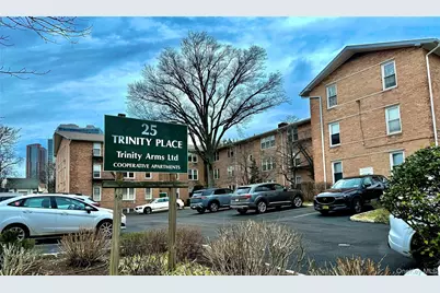 25 Trinity Place #2k, New Rochelle, NY 10805 - Photo 1