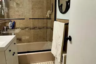 25 Trinity Pl, New Rochelle, NY 10805 - Photo 11