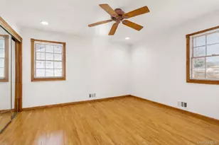 4 Oakley Dr, Huntington Station, NY 11746 - Photo 15