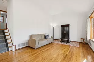 4 Oakley Dr, Huntington Station, NY 11746 - Photo 5