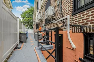 199 W 179th St, Bronx, NY 10453 - Photo 31