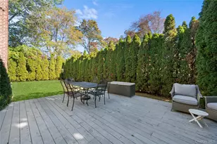 27 Gay-Lore Dr S, Amityville, NY 11701 - Photo 33