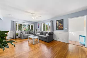 27 Gay-Lore Dr S, Amityville, NY 11701 - Photo 7